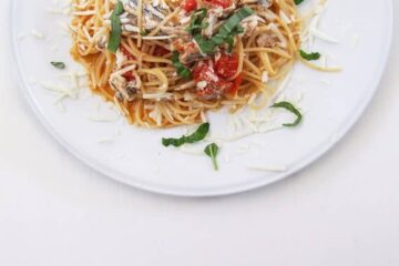 spaghetti alici e pecorino