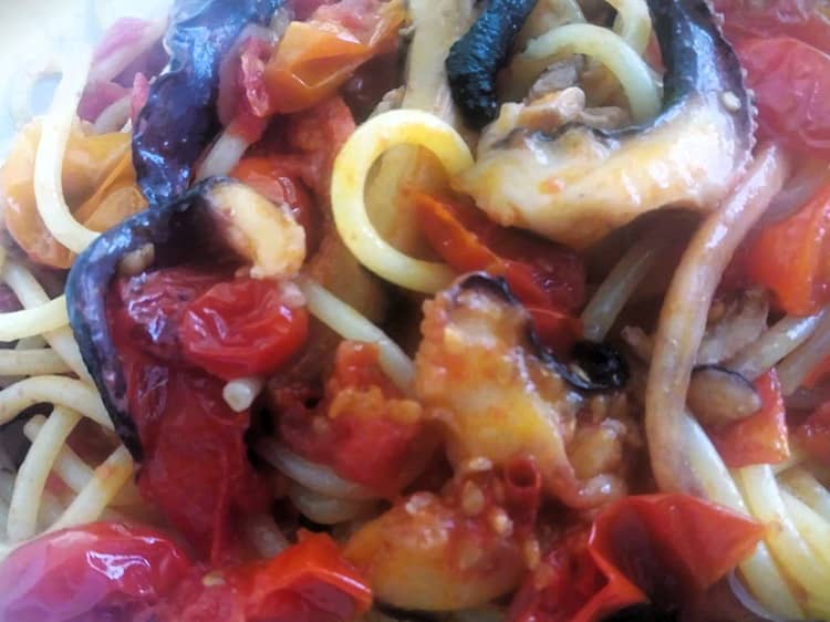 spaghetti cu a seccia Amma cucenà